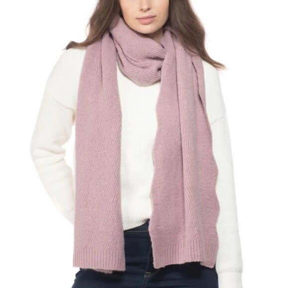INC International Concepts Mauve Scalloped Scarf - Picture 1 of 2